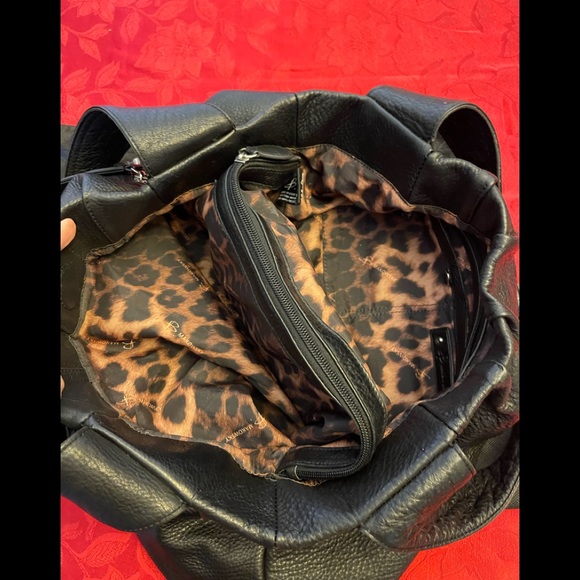 B Makowsky purse - Picture 3 of 16